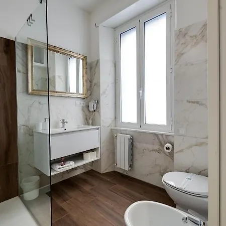 Clavdia Flat Monti