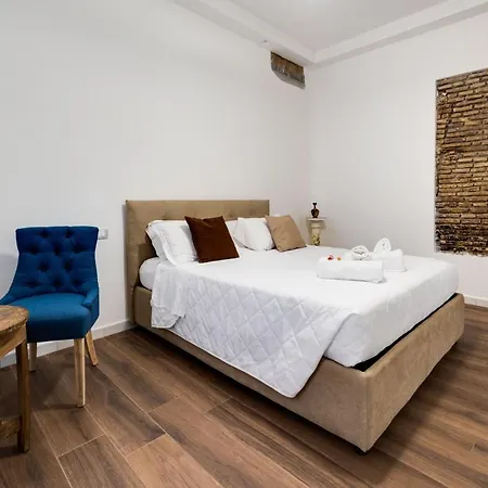 Clavdia Flat Monti Affittacamere