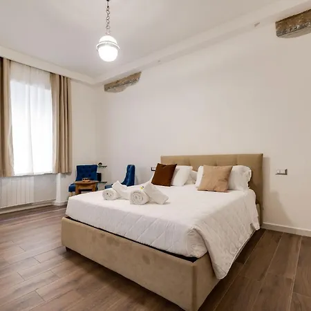 Clavdia Flat Monti * Rome