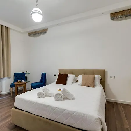 Clavdia Flat Monti Rome